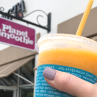 shot of a smoothie outside of a smoothie franchise